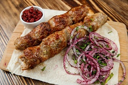 Люля-кебаб из баранины и говядины